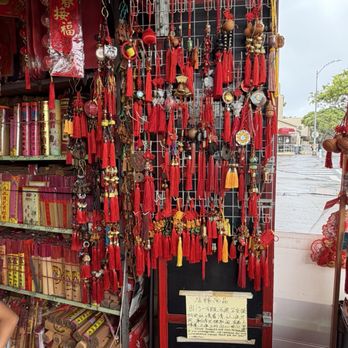 Hong Fa - Charms - Home Decor Near Me - Honolulu, Hawaii Hong Fa - Charms - Home Decor Near Me - Honolulu, Hawaii