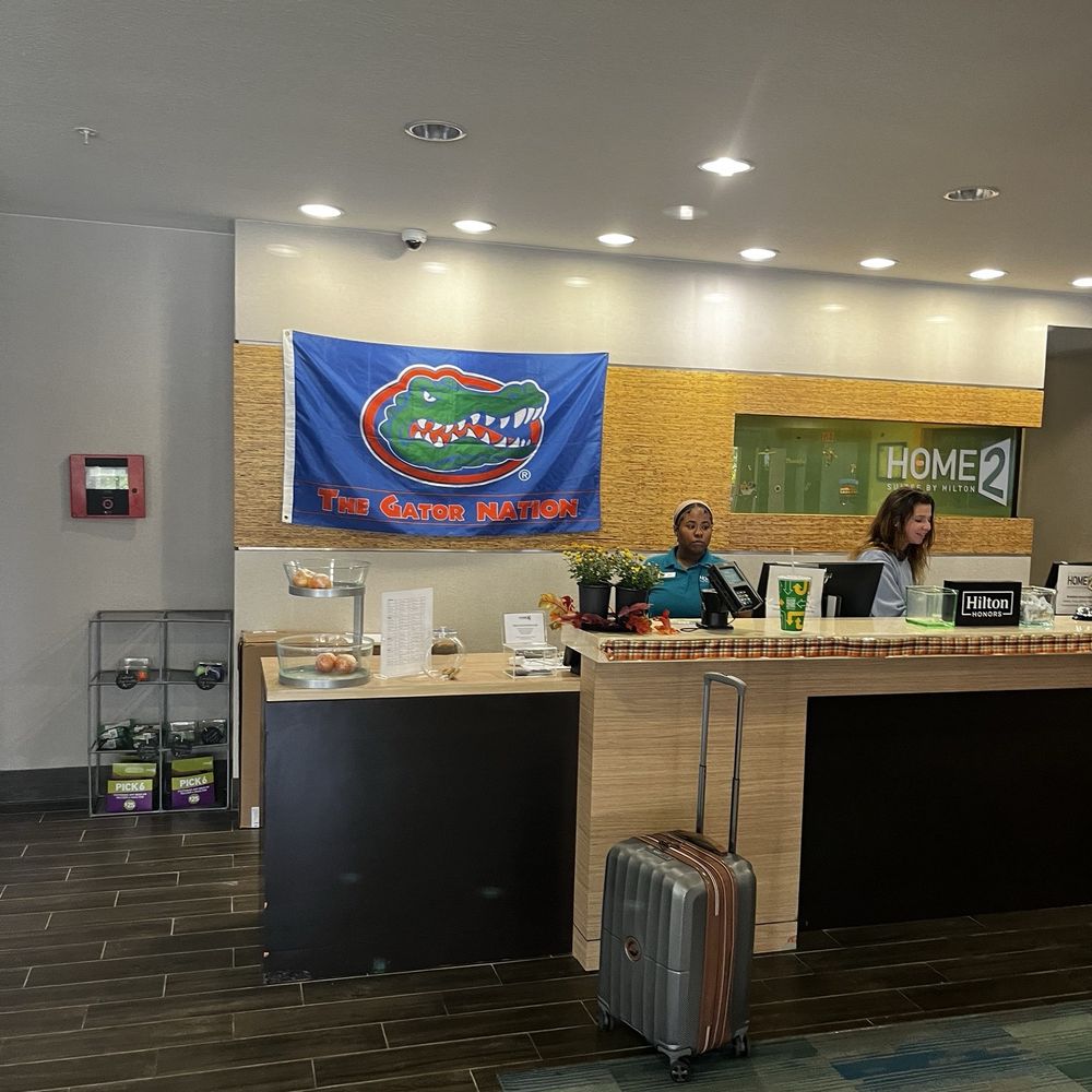 Home2 Suites by Hilton Gainesville Medical Center - Check in - Hotels Near Me - Gainesville, Florida