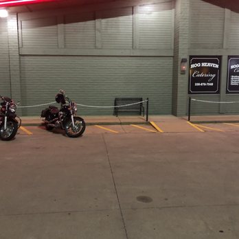 Hog Heaven - Biker parking - Barbeque Near Me - New Philadelphia, Ohio