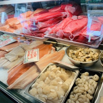 Seattle Fish Guys - Raw fish - Seafood Markets Near Me - Seattle, Washington