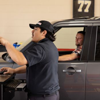 Valvoline Instant Oil Change - Great customer service - Oil Change Stations Near Me - Baton Rouge, Louisiana Valvoline Instant Oil Change - Great customer service - Oil Change Stations Near Me - Baton Rouge, Louisiana