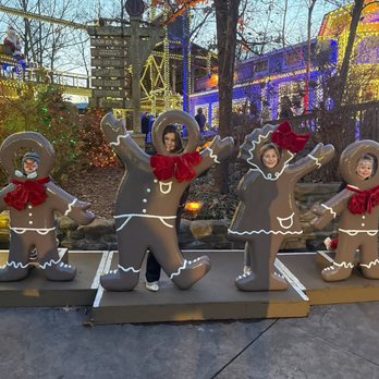 Silver Dollar City - Gingerbread - Amusement Parks Near Me - Branson, Missouri Silver Dollar City - Gingerbread - Amusement Parks Near Me - Branson, Missouri