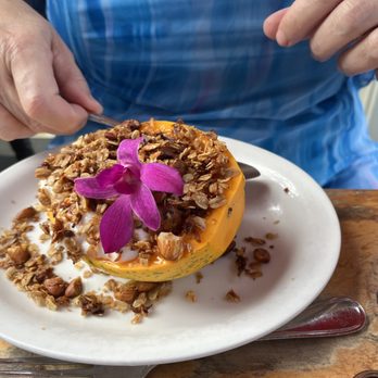 Island Lava Java - Papaya , Yogurt & Granola - American Near Me - Kailua Kona, Hawaii Island Lava Java - Papaya , Yogurt & Granola - American Near Me - Kailua Kona, Hawaii