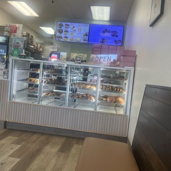 Donut House - Interior - Donuts Near Me - Fremont, California