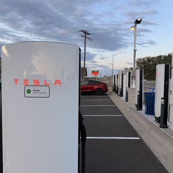 Tesla Supercharger - Gen 4 - 325 kwt - EV Charging Stations Near Me - American Falls, Idaho Tesla Supercharger - Gen 4 - 325 kwt - EV Charging Stations Near Me - American Falls, Idaho