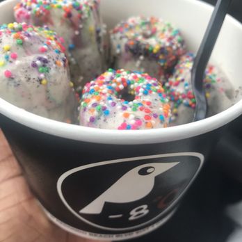Negative 8C - Oreo blend ice cream drizzled with condensed milk, caramel syrup, and sprinkles. - Desserts Near Me - Gardena, California