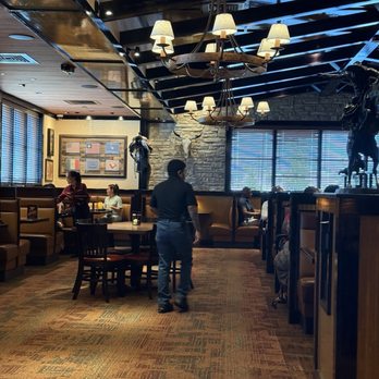 LongHorn Steakhouse - Wide open space - Steakhouses Near Me - Manor, Texas LongHorn Steakhouse - Wide open space - Steakhouses Near Me - Manor, Texas
