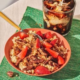 Steel Cut Oatmeal with Strawberries & Pecans