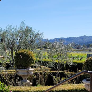 V Sattui Winery - Wineries Near Me - Saint Helena, California V Sattui Winery - Wineries Near Me - Saint Helena, California
