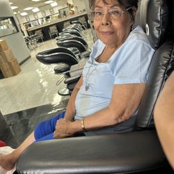 Seguin Beauty School Salon