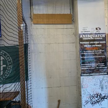 Axe Kickers - AXESQUATCH Throwing League - Axe Throwing Near Me - Seattle, Washington Axe Kickers - AXESQUATCH Throwing League - Axe Throwing Near Me - Seattle, Washington