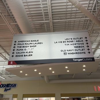 Tanger Cookstown - Tanger Outlets - directional signage - Outlet Stores Near Me - Cookstown, Ontario Tanger Cookstown - Tanger Outlets - directional signage - Outlet Stores Near Me - Cookstown, Ontario