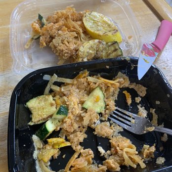 Applebee's Grill + Bar - Asked for fiesta lime chicken with no rice sub veggies . Aka soggy mess - American Near Me - Linden, New Jersey