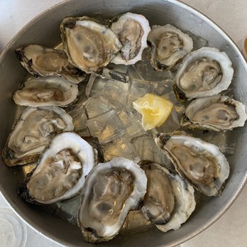 Autumn’s crab - Dozen raw oysters - Seafood Near Me - Rockledge, Florida Autumn’s crab - Dozen raw oysters - Seafood Near Me - Rockledge, Florida