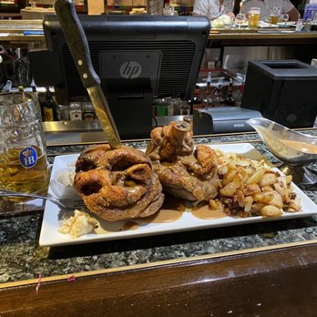 Edelweiss Restaurant - Pork shank - German Near Me - Norridge, Illinois Edelweiss Restaurant - Pork shank - German Near Me - Norridge, Illinois