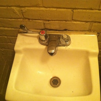 Dairy Queen - This has been like this for 2 years that I know of.. (Men's room.) - Ice Cream & Frozen Yogurt Near Me - Rockdale, Texas