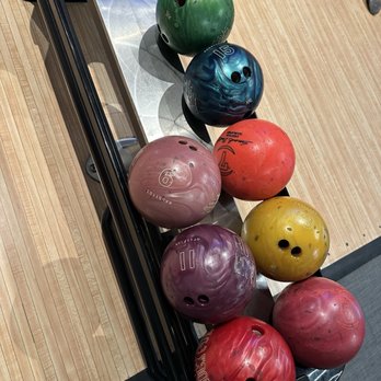 Splitsville - Anaheim - Bowling balls - Bowling Near Me - Anaheim, California Splitsville - Anaheim - Bowling balls - Bowling Near Me - Anaheim, California