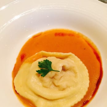 Mario - Italian Near Me - Wijdewormer, New Hampshire