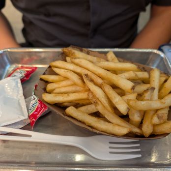 Señor Sisig - Side of fries ($3) - 8/2025 - Filipino Near Me - Oakland, California Señor Sisig - Side of fries ($3) - 8/2025 - Filipino Near Me - Oakland, California