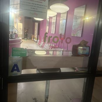 FroYo Frozen Yogurt - Ice Cream & Frozen Yogurt Near Me - St Louis, Missouri FroYo Frozen Yogurt - Ice Cream & Frozen Yogurt Near Me - St Louis, Missouri