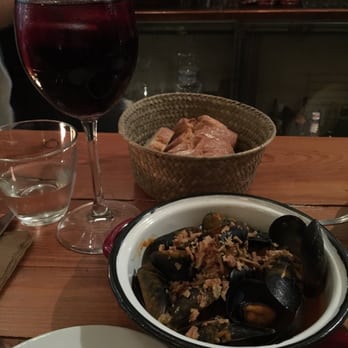 Sensi - Mussels - Tapas/Small Plates Near Me - Barcelona, B Sensi - Mussels - Tapas/Small Plates Near Me - Barcelona, B