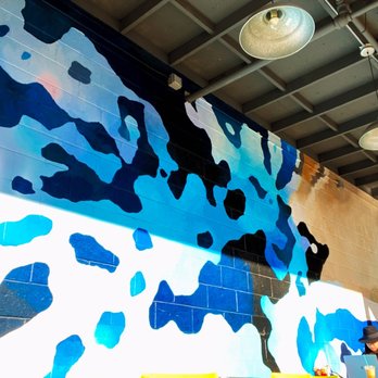 BizHaus - I find inspiration next to the mural! - Shared Office Spaces Near Me - El Segundo, California BizHaus - I find inspiration next to the mural! - Shared Office Spaces Near Me - El Segundo, California