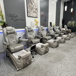 Mirage Nails & Spa - Pedicure chairs