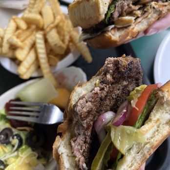 Happy Burger Diner - Diners Near Me - Mariposa, California Happy Burger Diner - Diners Near Me - Mariposa, California