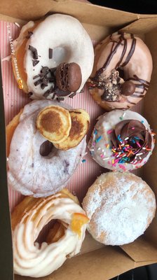 Lola's Donuts by null