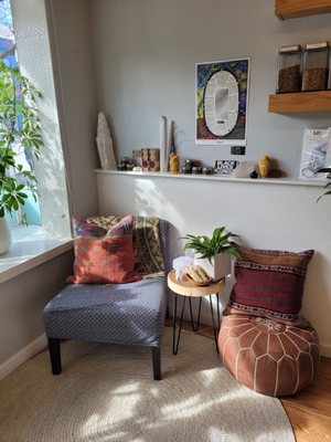 Charmington Holistics by null