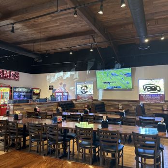 Mountain Mike's Pizza - Dining area - Pizza Near Me - Fremont, California Mountain Mike's Pizza - Dining area - Pizza Near Me - Fremont, California
