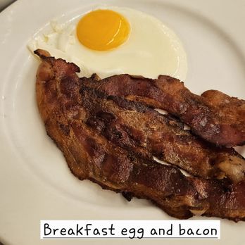 Zippy's Vineyard - Egg and bacon - Diners Near Me - Honolulu, Hawaii
