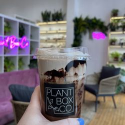 Plant Box - Chocolate cherry latte
