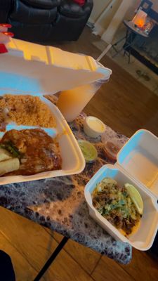 Taqueria La Mexicana by null