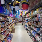 TANITA - Candy shop Candy Store | 2000 Piece - Cobble Hill Puzzles — USA Cobble