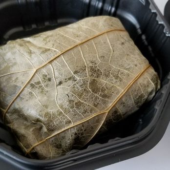 Yank Sing - Stuffed Lotus Leaf: Steamed lotus leaf parcel filled w/glutinous (sticky) rice, BBQ pork, shiitakes, chicken, shrimp, 1 piece ($6.40) - Dim Sum Near Me - San Francisco, California