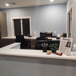 Chris Storti, DC - Quality Of Life Chiropractic Center - Welcome to our office. The front desk.