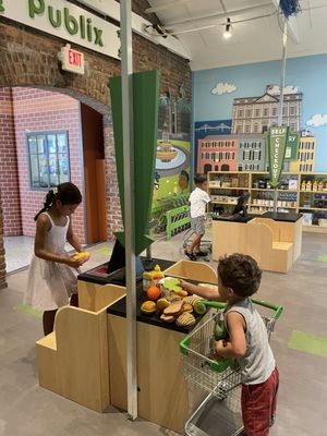 Childrens Museum of the Lowcountry by null