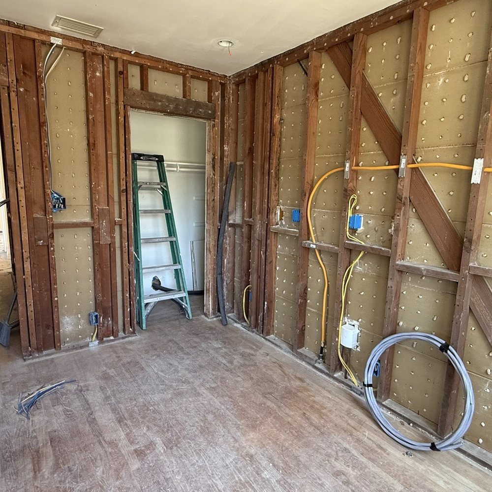 Wilson Electric - The wiring job is very neat and carefully placed around others work - Electricians Near Me - Lakewood, California Wilson Electric - The wiring job is very neat and carefully placed around others work - Electricians Near Me - Lakewood, California