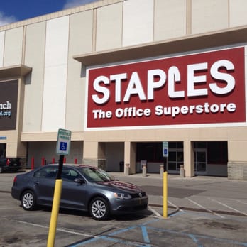 Staples - Shipping Centers Near Me - Indianapolis, Indiana