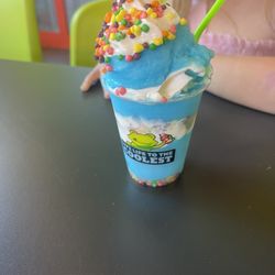 Jeremiah's Italian Ice - Blue razz crunch small size