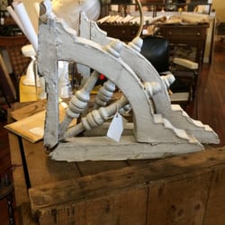 Antiques & Artisans