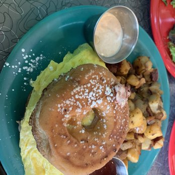 The Friendly Toast - Donut breakfast sandwich - Breakfast & Brunch Near Me - Bedford, New Hampshire The Friendly Toast - Donut breakfast sandwich - Breakfast & Brunch Near Me - Bedford, New Hampshire