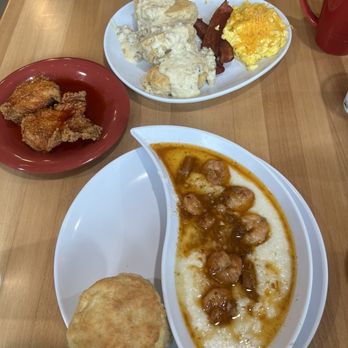 Ruby Slipper Decatur - Shrimp and Grits. Biscuits and Gravy with the chicken. - Breakfast & Brunch Near Me - New Orleans, Louisiana