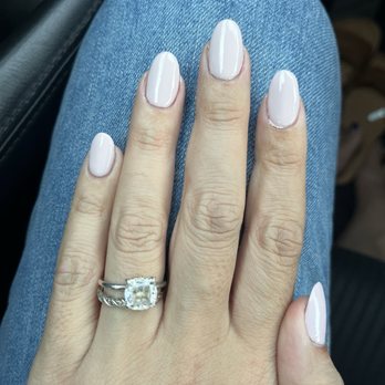Royal Nails - Nail Salons Near Me - Kapolei, Hawaii