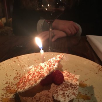A Mano - Italian Near Me - Philadelphia, Pennsylvania