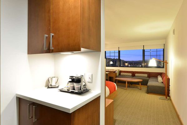 The Lismore Hotel Eau Claire - a DoubleTree by Hilton Hotel by null