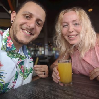 Restaurant 604 - Enjoying our morning thanks to Gavin! - Breakfast & Brunch Near Me - Honolulu, Hawaii Restaurant 604 - Enjoying our morning thanks to Gavin! - Breakfast & Brunch Near Me - Honolulu, Hawaii