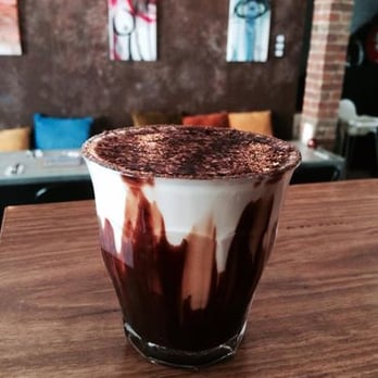 Battery Station - Hot Chocolate - Coffee & Tea Near Me - Brisbane, QLD