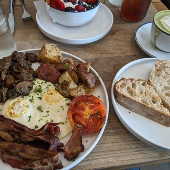 Caffe Central - Irish Breakfast - Coffee & Tea Near Me - Burlingame, California